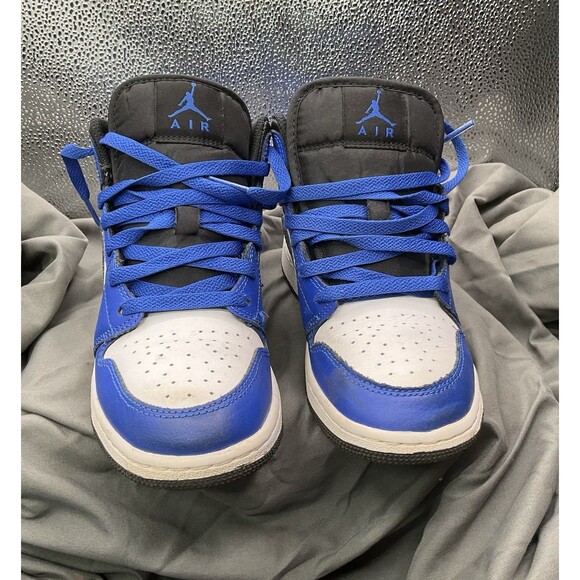 Air Jordan 1 Mid GS Royal /Black/White Size 4 Youth~New W/ Box~ - Picture 3 of 7